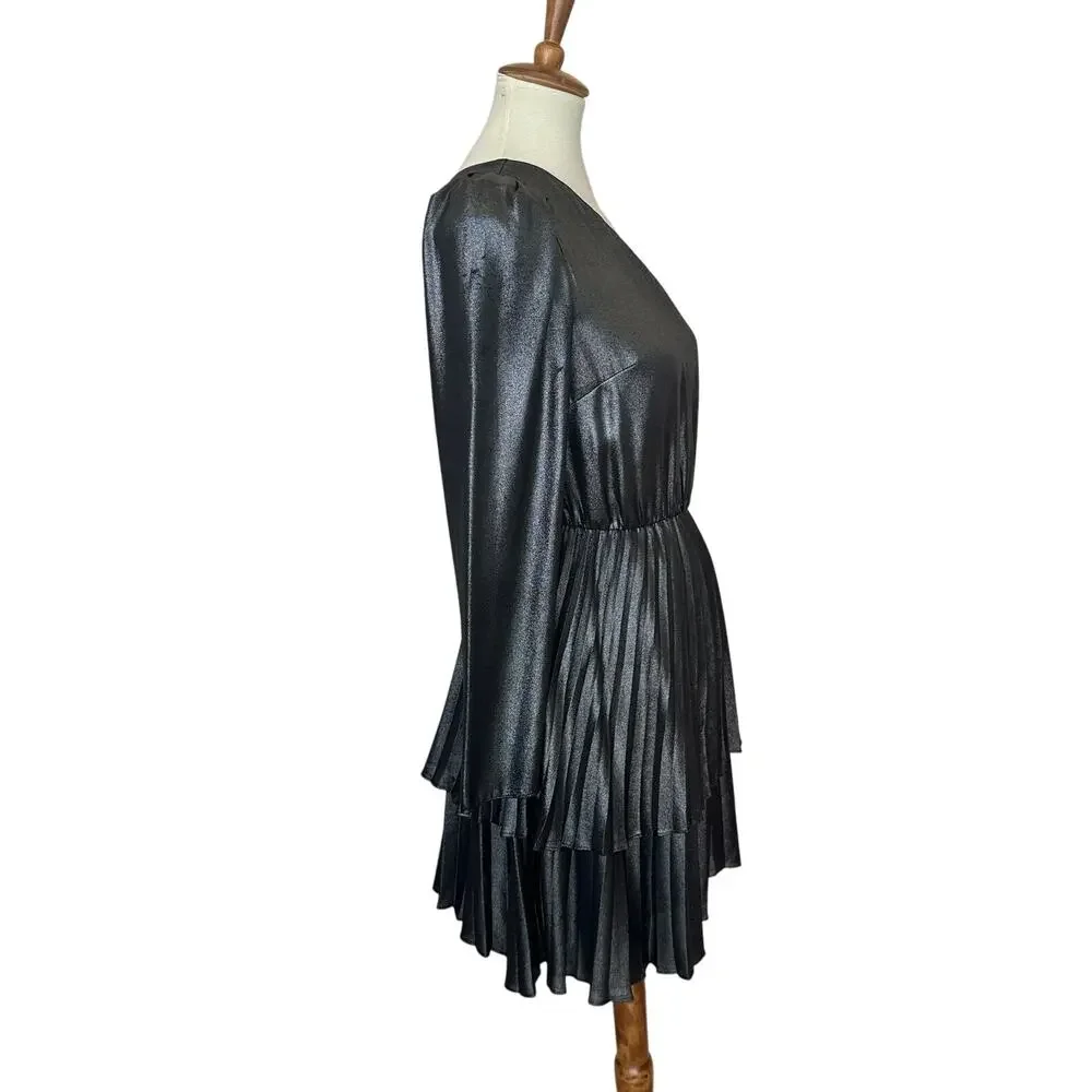 Derek Lam Metallic Silver Mini Dress SIZE 4 Cocktail Party Pleated Designer $450 - Picture 9 of 10